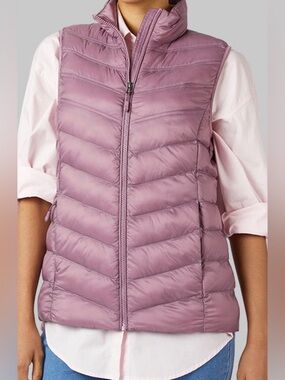 New 32 Degrees Lightweight Packable Vest Dusky Orchid Women's Size Small NWT